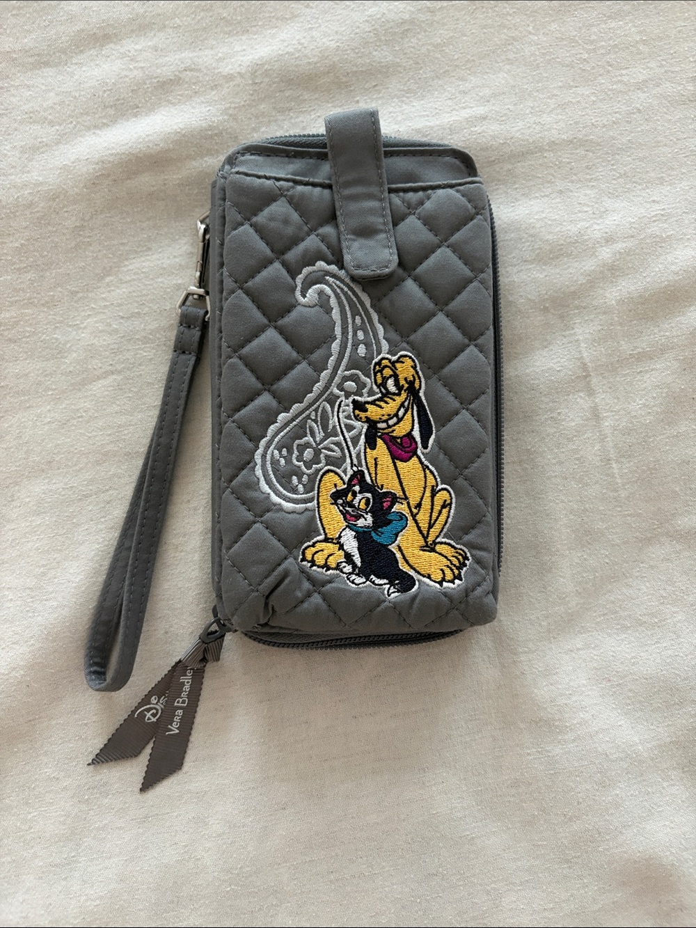 Vera Bradley Gray Quilted Wristlet with Disney Pluto & Figaro Embroidery